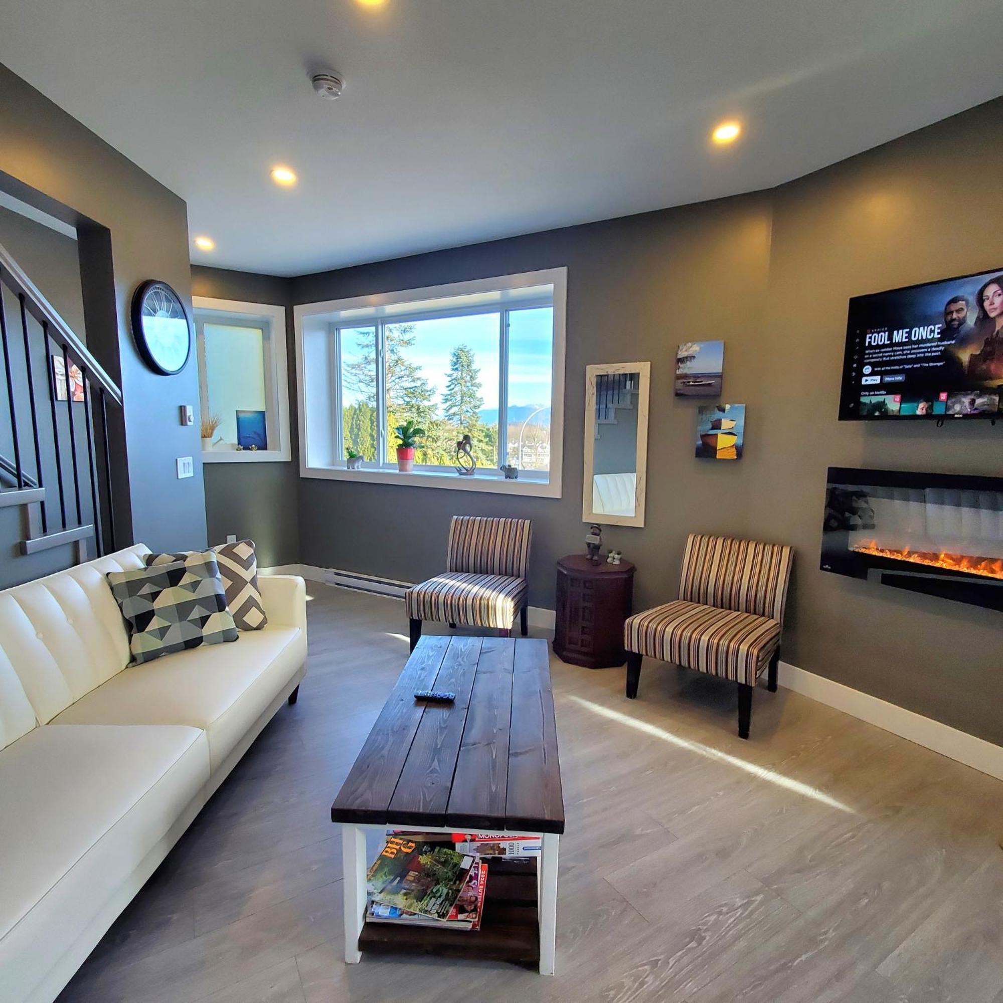 Mountain Retreat 3 Bedroom Garden House Near Heritage Park, Coliseum , Hwy 1, Fishing, Cultus Lake Chilliwack Buitenkant foto